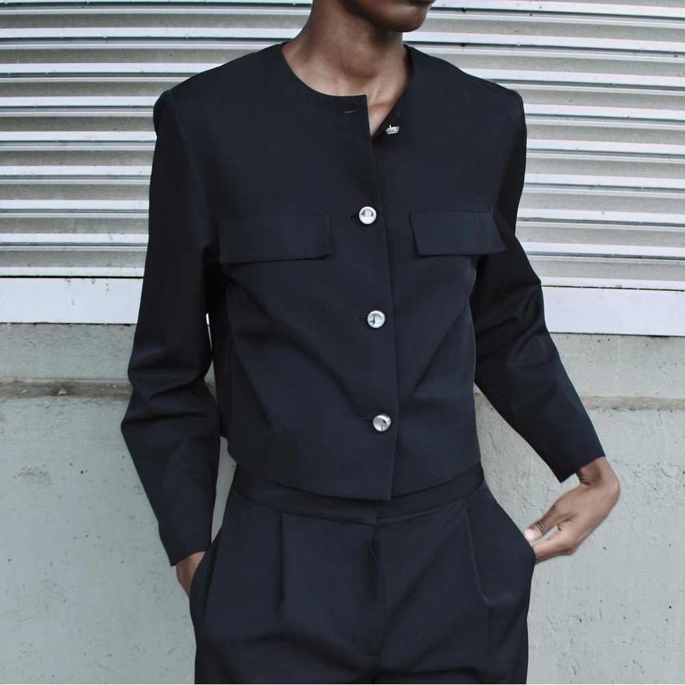 METAL BUTTON JACKET